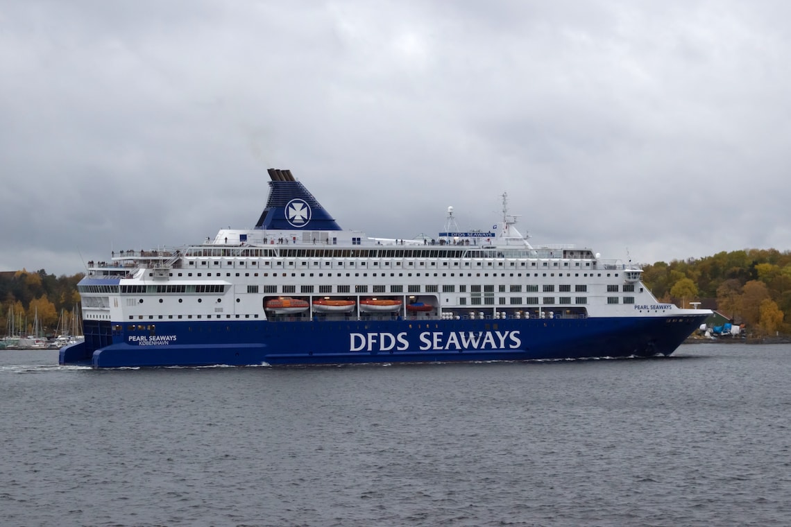 Pearl Seaways Compass Casino
